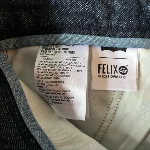 Levis x Felix the Cat Loose Fit Denim Trousers - Picture 9 of 12